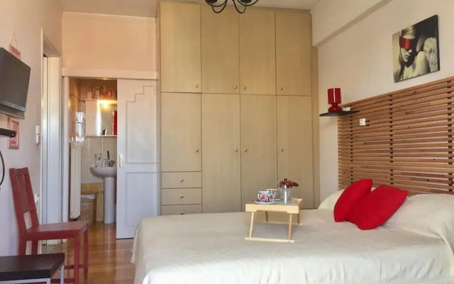 Erieta sea View Apartment 50m From the Beach