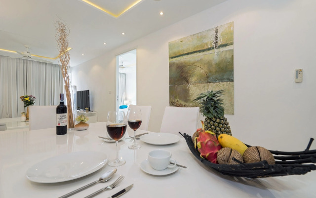 Luxury Apartment Unique Residences