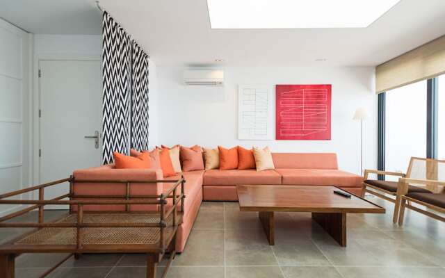 Altos de la Gloria Beach Apartments