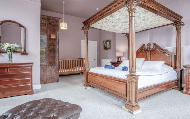 Rumwell Park - 8 Bedroom Manor House- Taunton