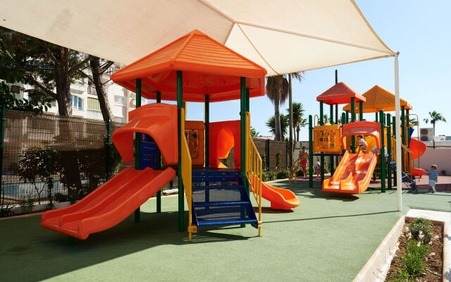 Hipotels Coma Gran Aparthotel