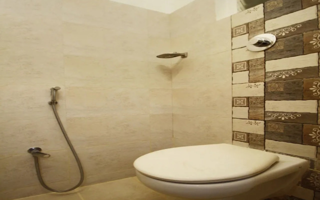 OYO 17355 Shri Sai Homestay