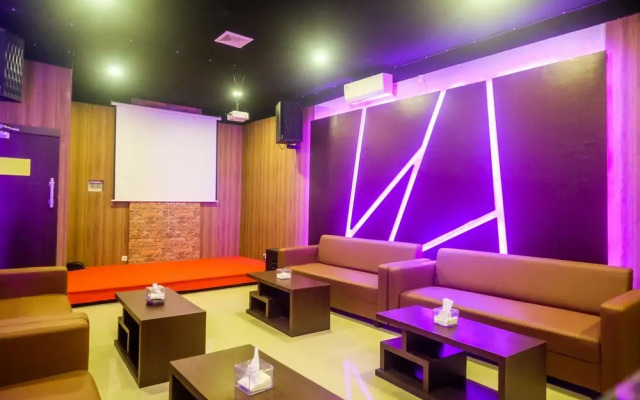 Urbanview Hotel DJ Inn Tegal