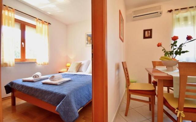 Amazing Apartment in Pula With