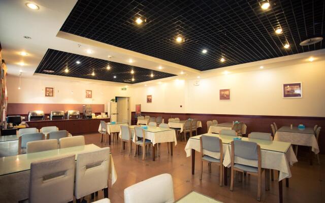 Elan Inn Zhengzhou East Railway Station