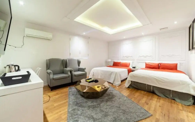 Seolleung Bed Station