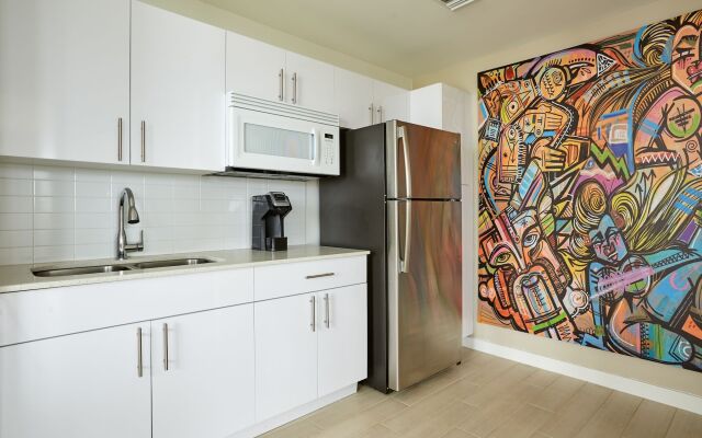 The Circ Hotel Hollywood, Sonder by Marriott Bonvoy