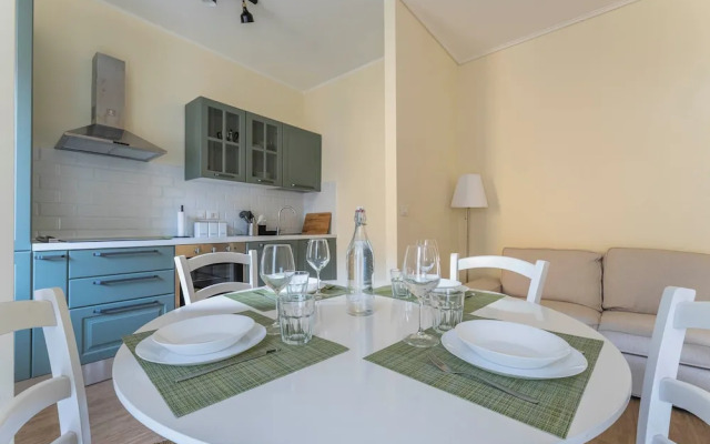 Spacious Apartment In Sori With Terrace
