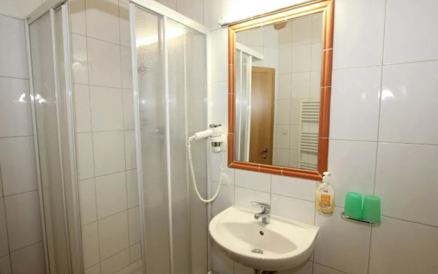 Spacious Apartment in Langenfeld