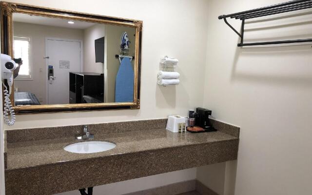 Simply Home Inn & Suites