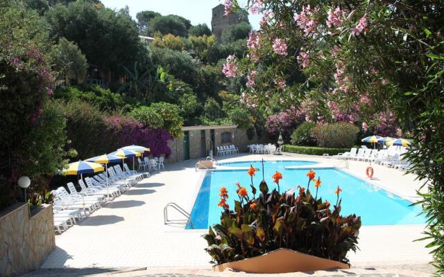 Lido Paradiso Resort