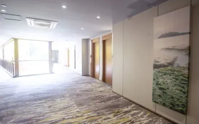 James Joyce Coffetel Hotel Guangzhou South Railway Qifu Xincun Branch