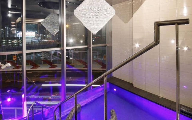 Hotel Noi