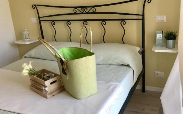 AzzuRomare Flat apartment