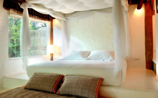 Pai Island Resort