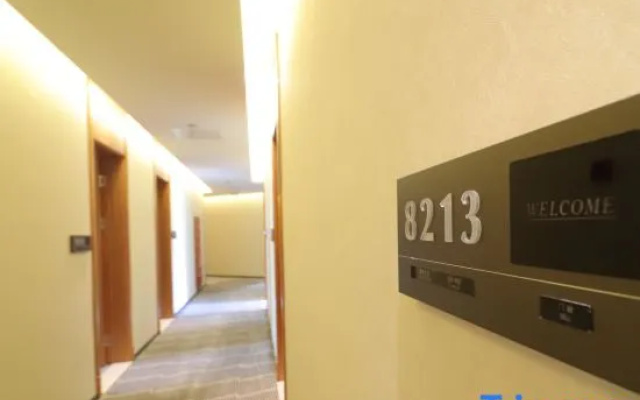 Zsmart Hotel (Shanghai Zhangjiang Park Jinke Road Subway Station)