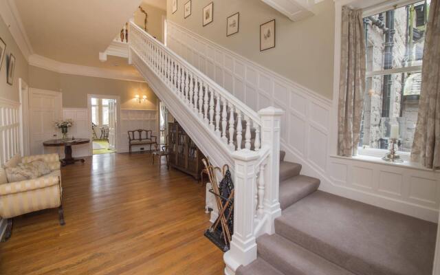 Lys-Na-Greyne Country House