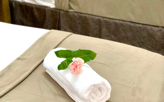 Sea La Vie Goldy @ Laguna Resort