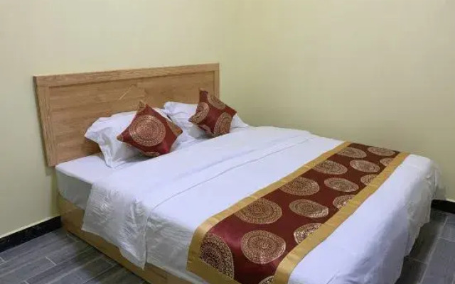 Ruili Zhuyunxuan Apartment