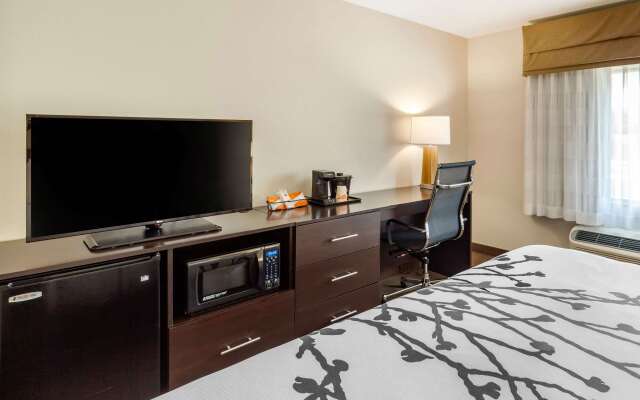 Sleep Inn & Suites Fargo Medical Center