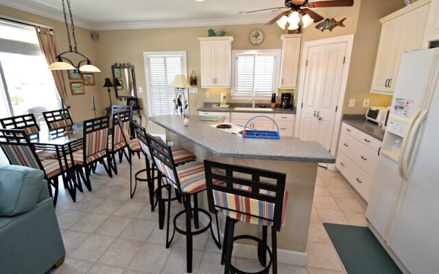 Skipper House by RedAwning