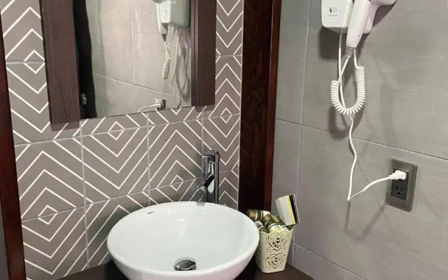 Hotel Enjoy