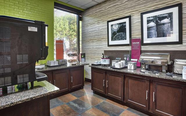 Hampton Inn Norfolk-Naval Base