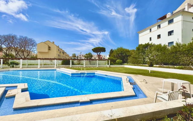 Vilamoura Central 11 With Pool by Homing