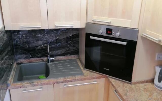 APARTMENT "B" 50 m from the beach