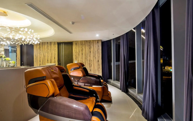 The HO Hotel