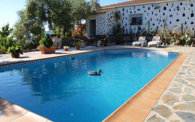 Villa - 3 Bedrooms with Pool and WiFi - 107791