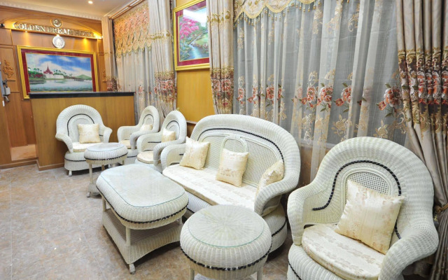 Golden Dream Hotel