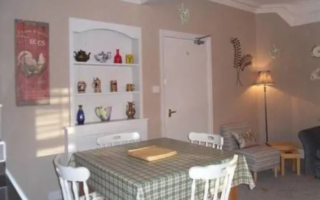 Claremont House Holiday Apartments