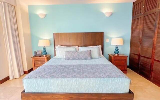 Seaview Oasis 1-BRSuite in Croc's casino