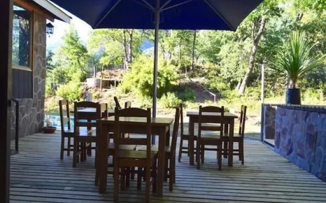 Lodge Las Trancas - Hostel