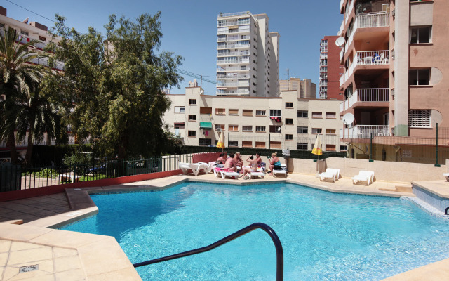 Dynastic Rooms Apartments
