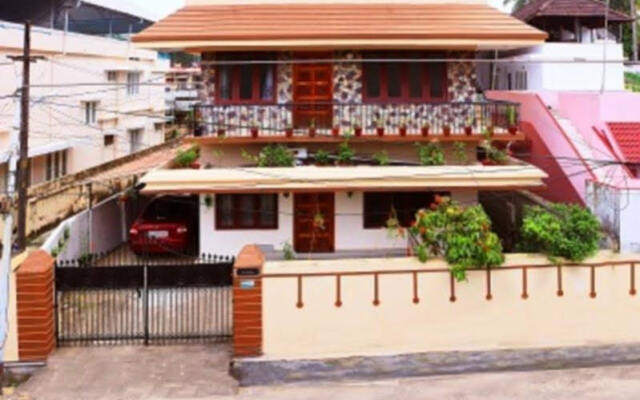 Golden Shower Homestay