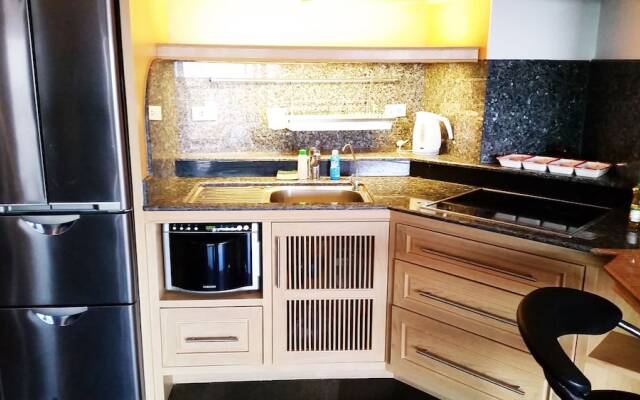 Galare Thong Tower Apartment & Condominium