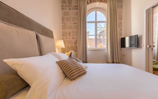 Hedera Estate, Hedera A4