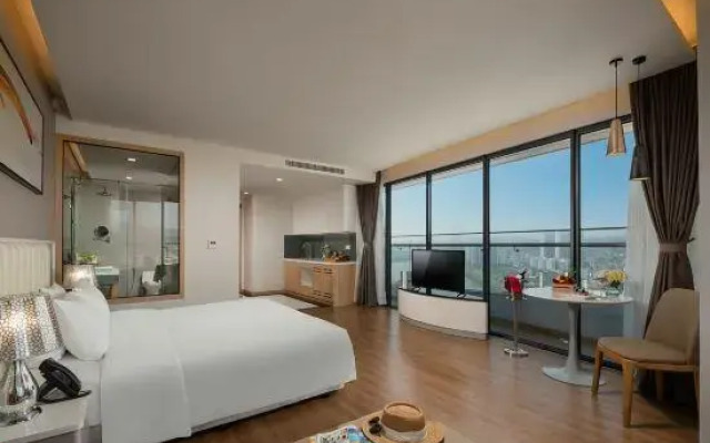 DeLaSea Ha Long Hotel