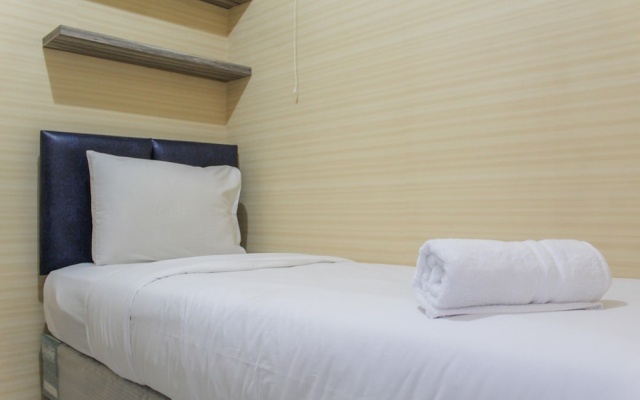 Minimalist 2BR at Green Pramuka Apartment near Shopping Mall – Guest Rooms – Jakarta