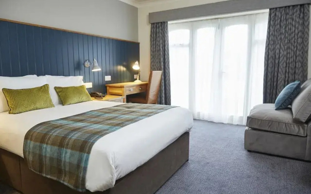 The Cedars Inn by Greene King Inns