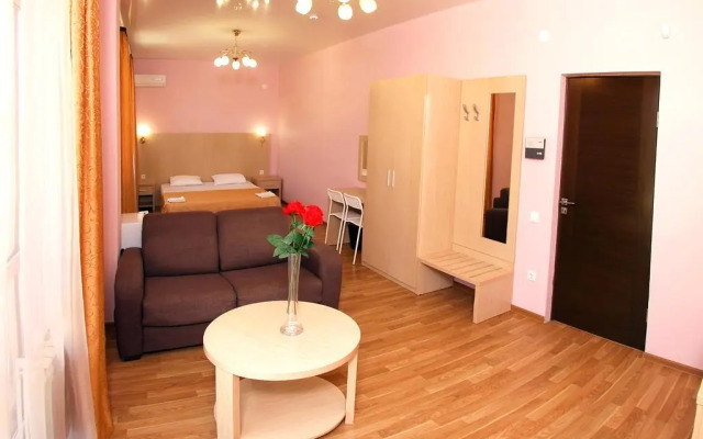 Hotel Diana