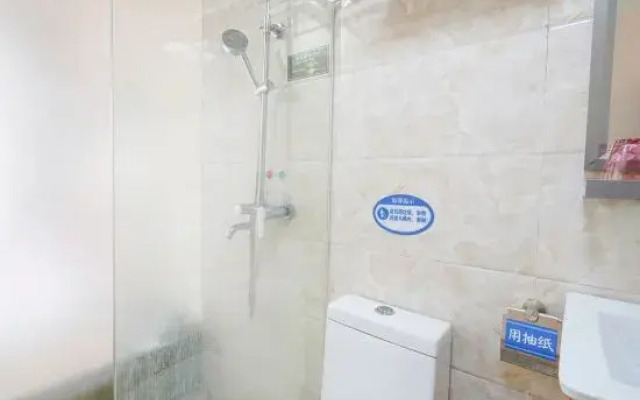 Shanxueshan Villa Hotel (Yangshuo West Street Lijiang Branch)