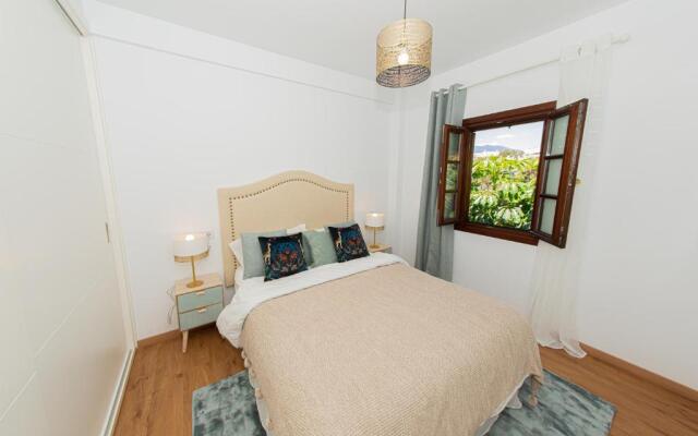 Awesome Apartment In GOLDEN MILE/2BED/Señorio Marb