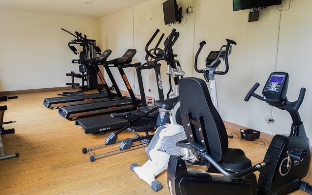 Tree Park Studio Apartment near ICE BSD