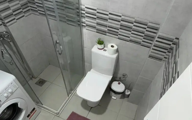 SpaNISH 3 apartment