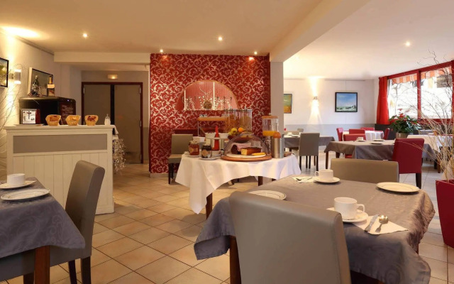 Logis Hôtel La Terrasse Fleurie