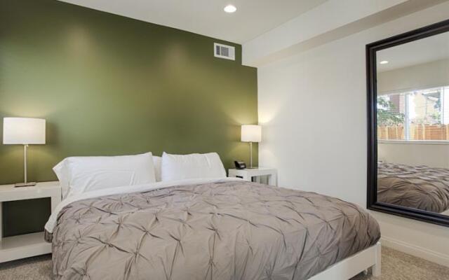 Globe Suites Off Main