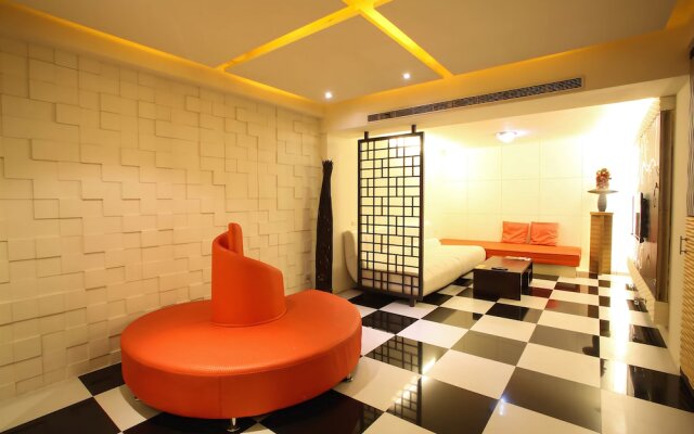 Hip Spa Motel